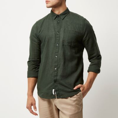 Dark green linen-rich shirt
